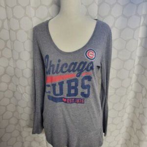 Chicago Cubs Vneck Long sleeve shirt